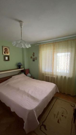 Apartament cu 4 camere de vanzare in Blaj