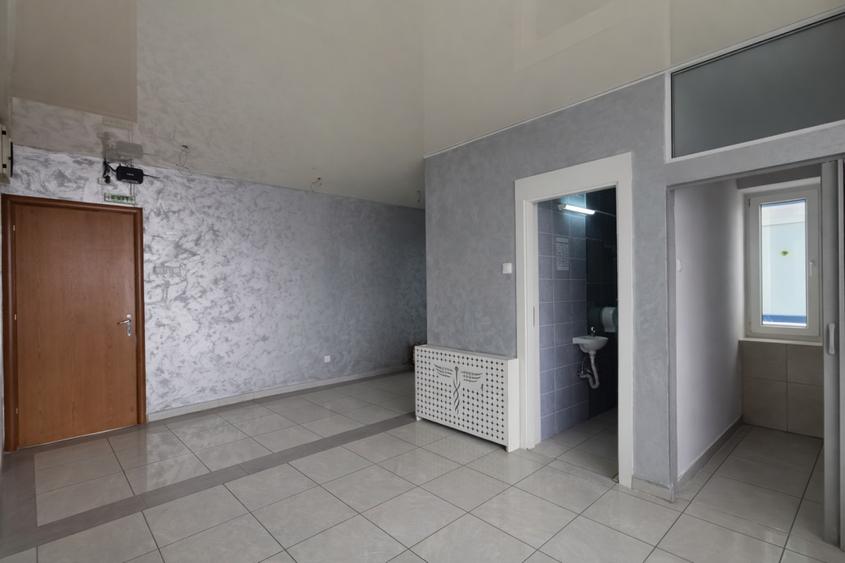 Spatiu amenajat pentru clinica medicala | Domenii - Expozitiei | Comision 0%