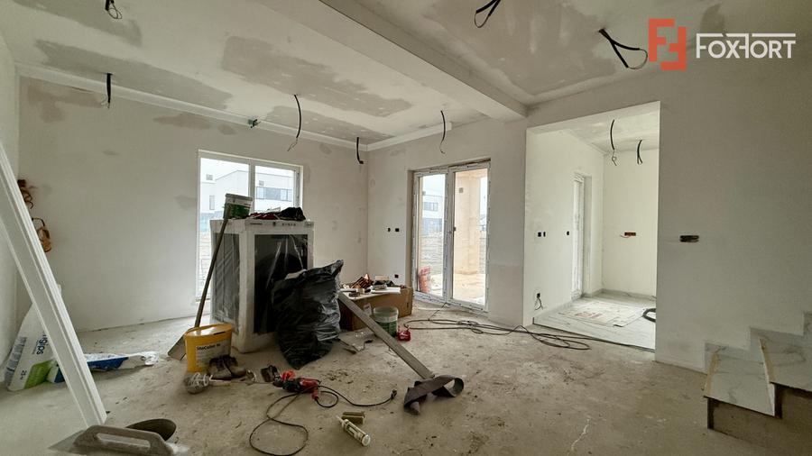 COMISION 0% Duplex individual, 5 camere si teren de 410 mp, zona Mosnita