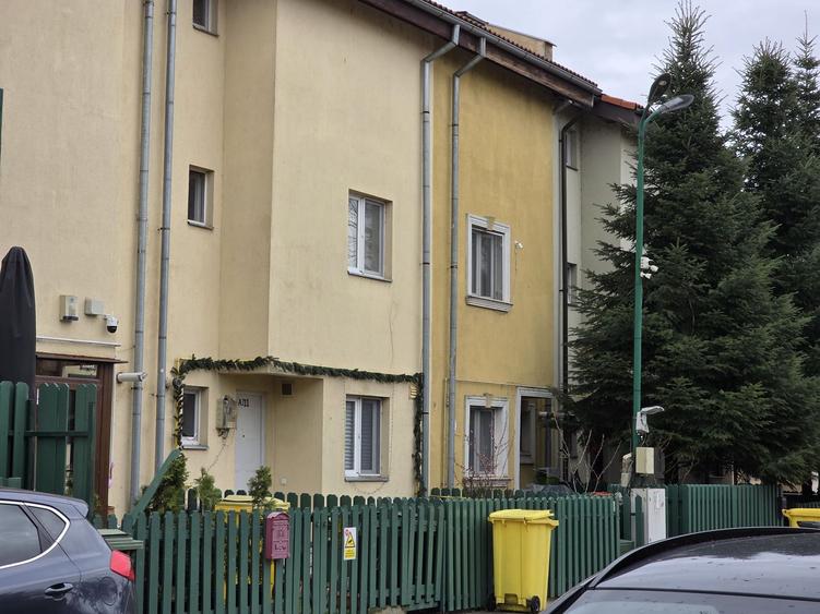 Casa 5 camere zona OMV Pipera!!