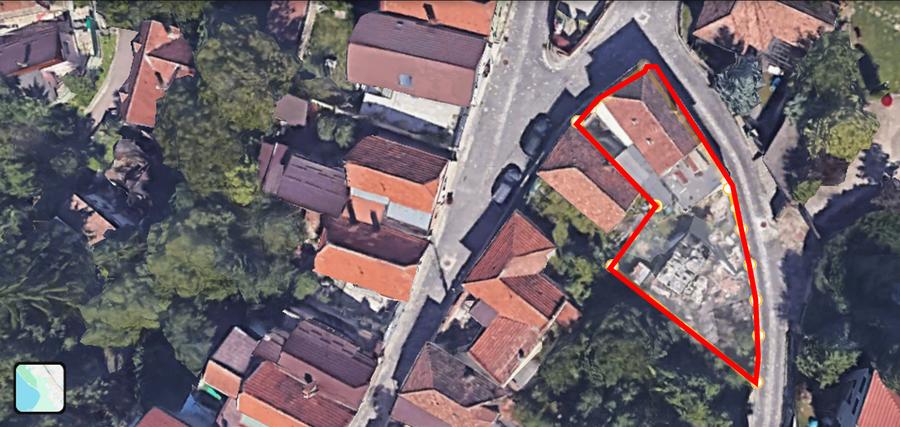 CASA SINGUR CURTE DE RENOVAT  cu teren 297 mp -ZONA PIATA UNIRII- comision 0%