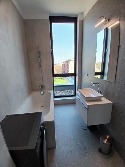 Locatie privilegiata: La ISHO cu Vedere către Râul Bega