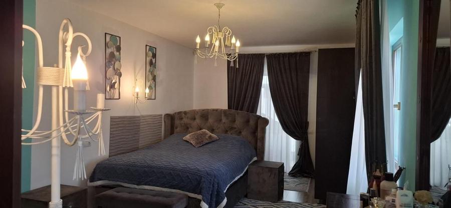 Vilă deosebită în Șcheia I 240 mp utili I teren 1000 mp I 320.000 €