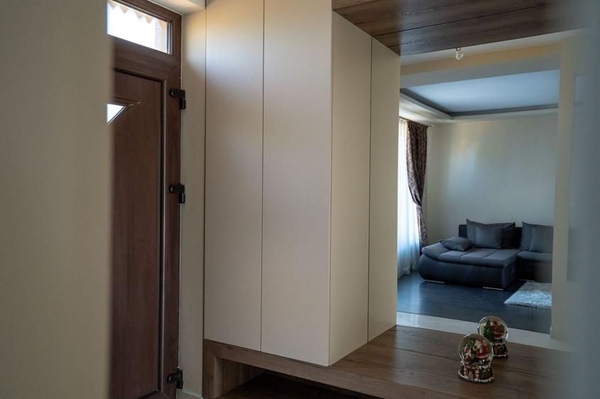 Casa Episcopia cu 774 mp teren, 4 dormotoare