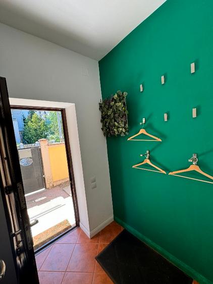 Casa / Sediu firma cu curte de inchiriat langa metrou Grozavesti si parc Poli
