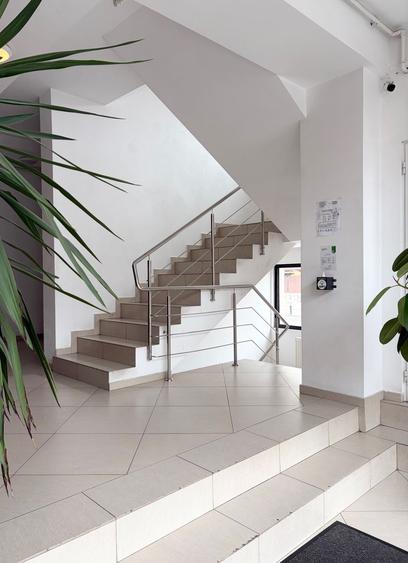 APARTAMENT FOARTE BINE COMPARTIMENTAT IN IMOBIL NOU CU GARAJ - VASILE LASCAR