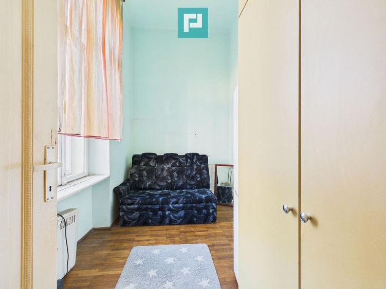 Apartament ultracentral cu 2 camere de închiriat