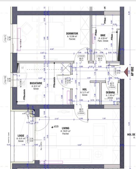Apartament la pietonala parter