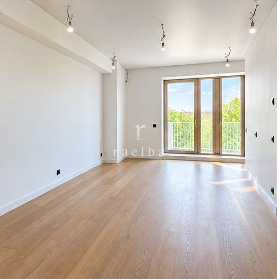 | Apartament cu 2 camere | One High District |