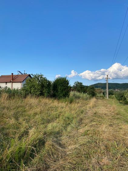 Teren intravilan în zona linistita
