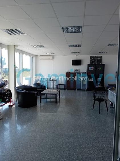 Hala industriala de tip Showroom langa Aeroportul Internațional Oradea, Romania - 6