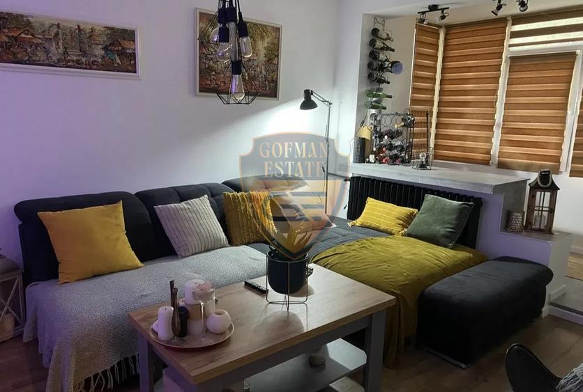 2 cam Tomis Nord City Park Mall Brotacei 45.1m parter mobilat A/C gaze in bloc