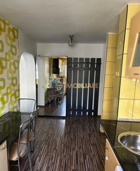 4 Camere de inchiriat | Drumul Taberei | Metrou | Centrala Proprie