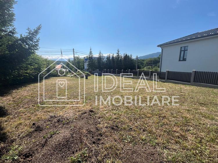 Teren intravilan | 650mp | Tocile, Sadu