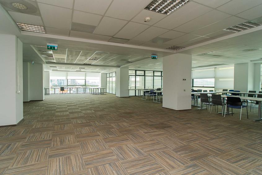 Spatiu de birouri de inchiriat, clasa A, zona Mall Moldova - COMISION 0%