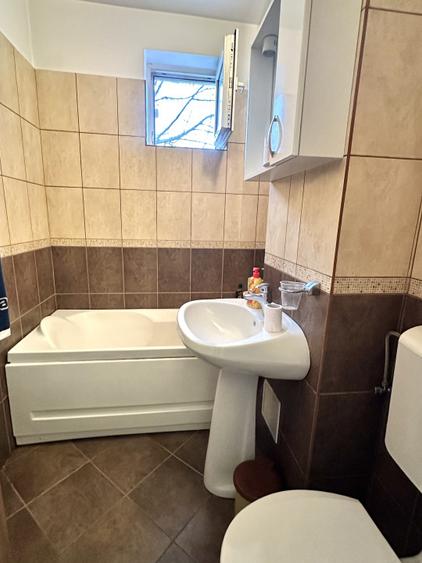 APARTAMENT 3 CAMERE I 71 MP I DE VANZARE I CETATE I FINISAT COMPLET I