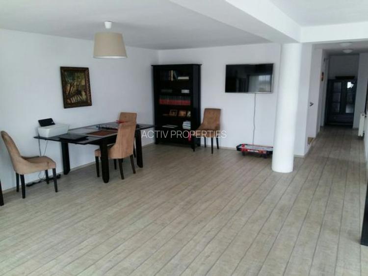 Vila ren.2018,P+1+M, 5 dormitoare,4bai,teren 500 mp,garaj 2 loc.cu acces in casa - 19
