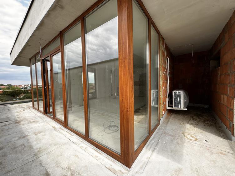 Penthouse cu terasa panoramica, 3 camere - Timisoara