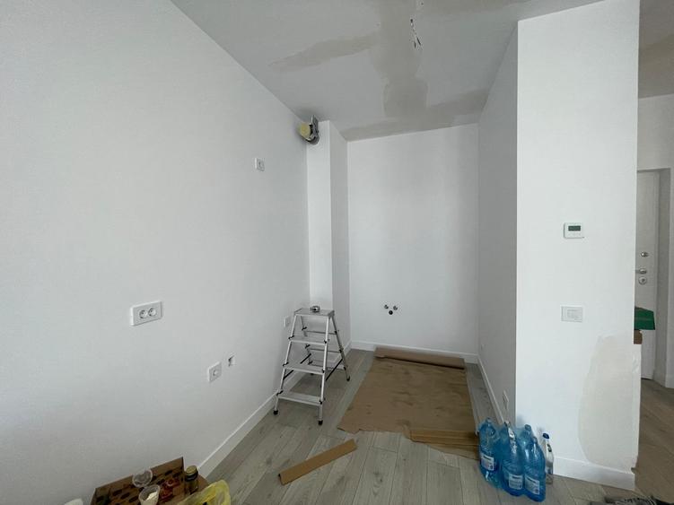 Apartament cu 3 camere, zona Baza 3, Silk District