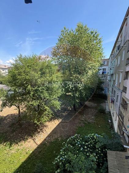 Apartament 2 camere etaj 2 de vanzare in Baia Mare - 13