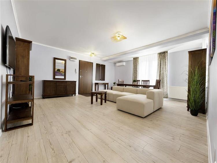 Apartament cu 4 camere langa Cismigiu in bloc nou boutique