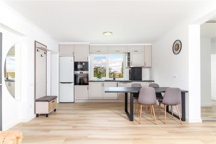 Apartament 4 camere moderne, etaj 1, 85mp, 2 bai si parcare | Borhanci