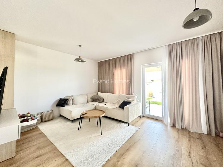 Duplex cu 4 camere - zid dublu despartitor - cartier asfaltat - Mosnita - 5