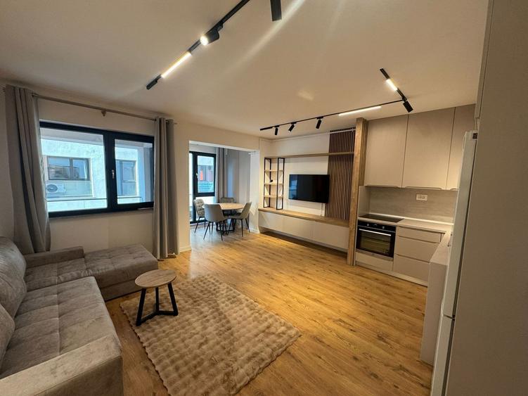 Studio dublu de inchiriat | PIPERA ROND OMV | PARCARE INCLUSA