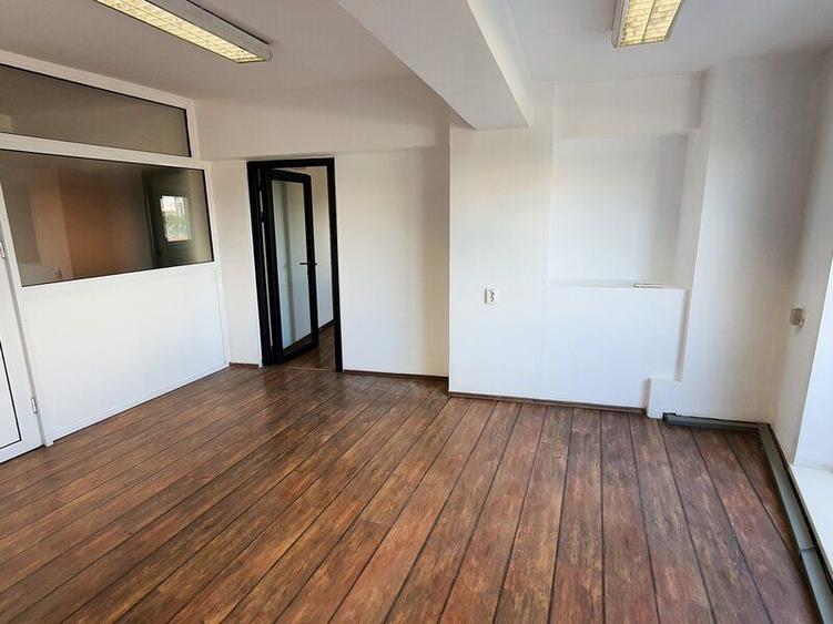 Unirii spatiu  inchiriat