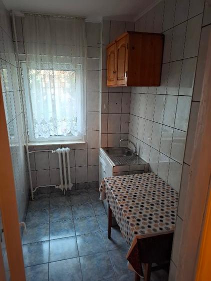 Garsoniera de vanzare strada Lanariei Pitesti Arges