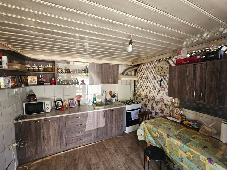 Casa zona Lunca Cetatui