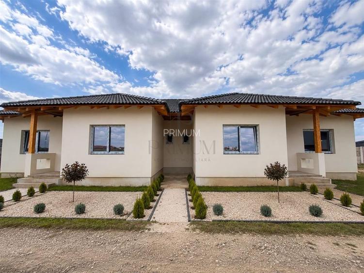Duplex pe parter,  3 camere,  toate utilitatile. - 4