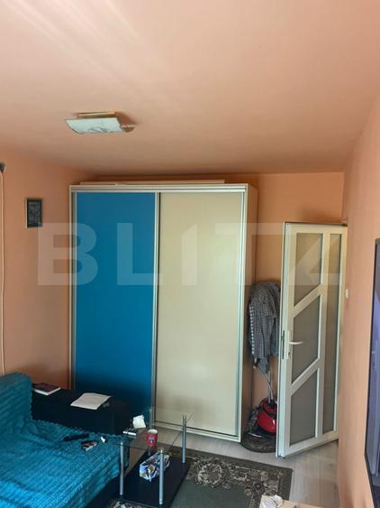 Apartament cu 3 camere, zona superba-Astra