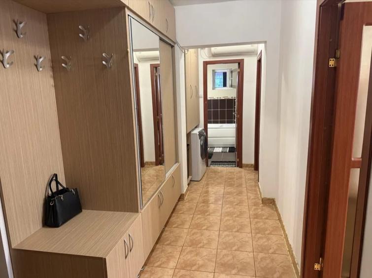 De inchiriat! 2camere, D,zona Gara/ Centru, bloc tip vila