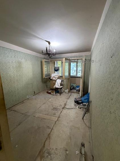 3 camere Emil Racovita etaj 1 67mp  cu boxa si loc de parcare