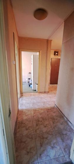 4 camere decomandat 2/4 metrou 1 Decembrie