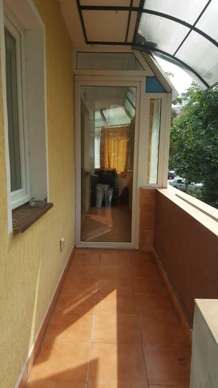 Apartament cu o cameră /35 mp/ intrare separată/ finisat modern