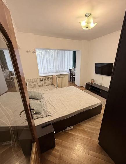 Apartament 3 Camere,Lacul Tei,bl.reabilitat,et.1/10,DECOMANDAT,Amenajat,centrala