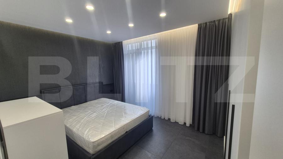 Apartament cu 2 camere de vanzare, 56.80 mp, zona Semicentrala