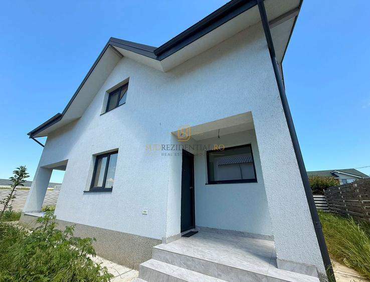 Vila Individuala / Intrare in comuna Berceni / 4 Camere / 3 Bai