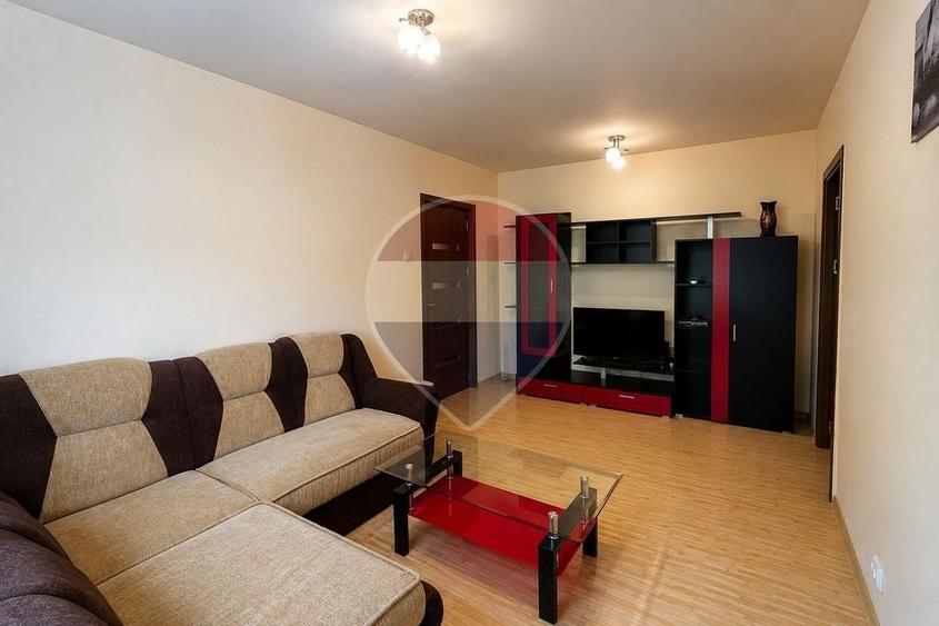 Apartament renovat 2 camere Drumul Taberei, lângă metrou Râul Doamnei