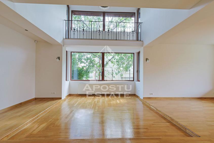 Casa moderna cu 6 camere in Dumbravita