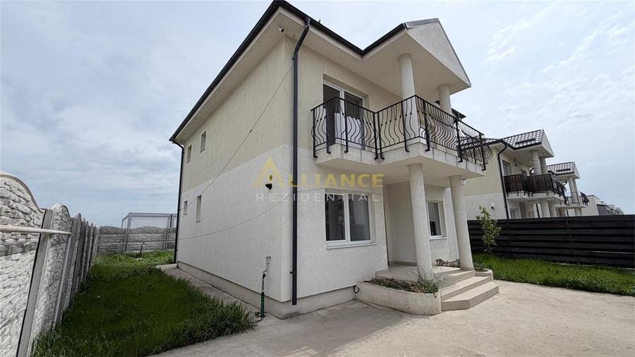 Casa individuala - 4 camere - 2 bai - 560mp teren