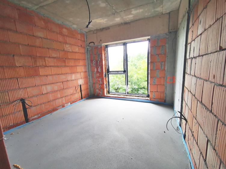 Vanzare penthouse 3 camere Doi Cocosi la lac Sisesti la 3 min metrou Straulesti
