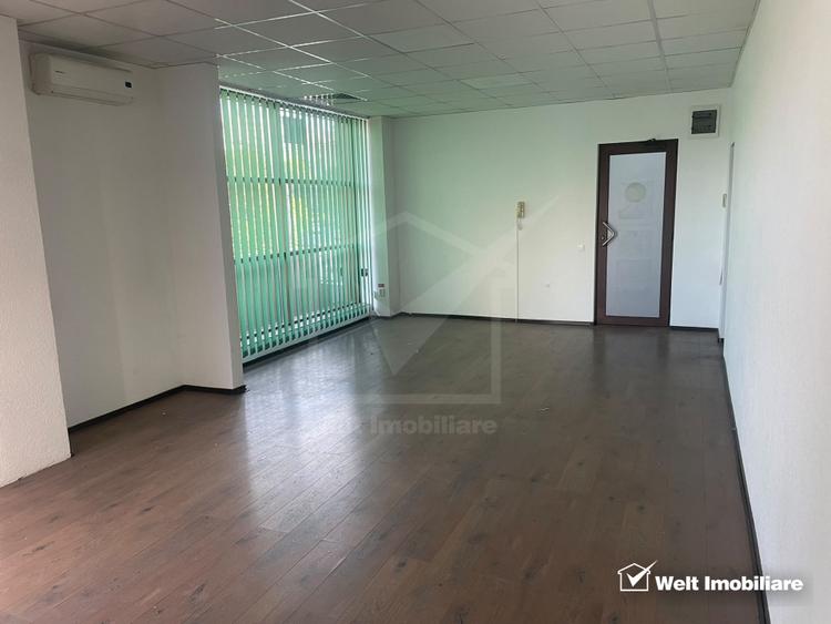 Spatiu birou sau servicii, str. Plopilor langa restaurant Nobori