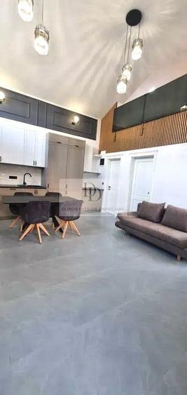 Duplex cu 3 camere, Curte si Foișor | 2 parcări | zona Dunării