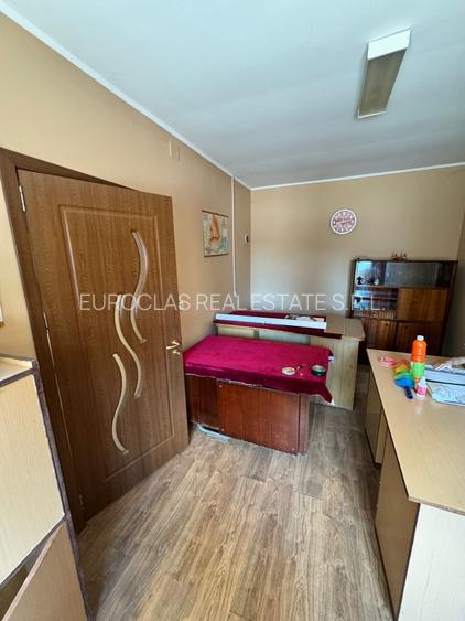 Casa 4 camere - Valu lui Traian - 190.000 euro negociabil (Cod E11+E12) - 7