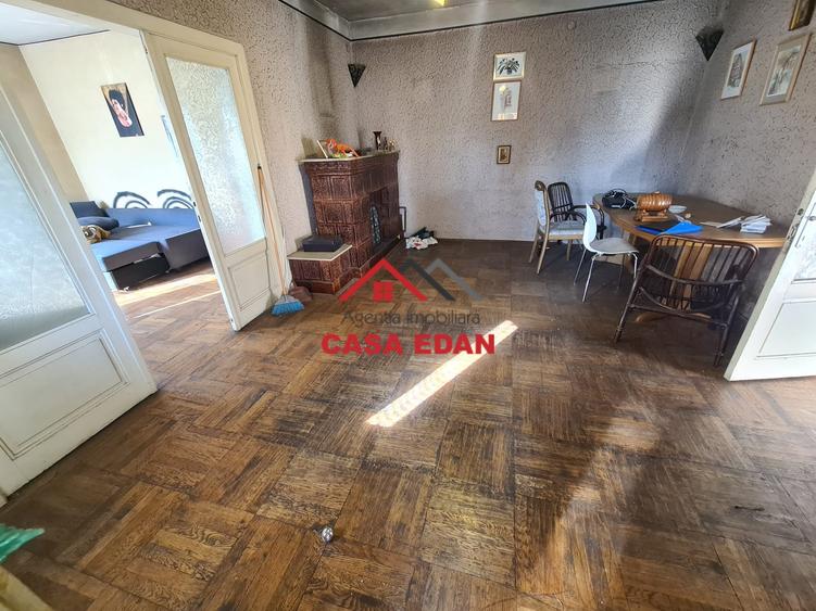 Casa in Campina--69.000e