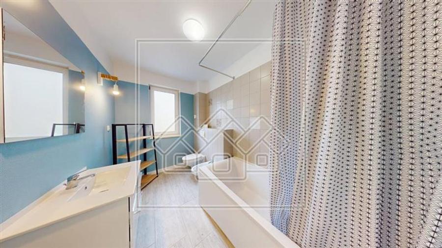 Apartament cu 3 camere, balcon, boxa si parcare - Selimbar