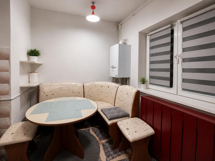 Apartament 3 Camere | Parc Sebastian | Decomandat | Centala Proprie | Parcare